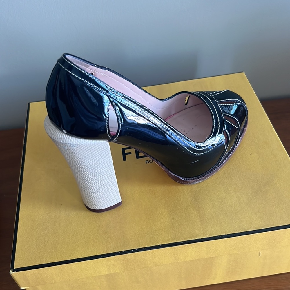 Fendi Platform Pumps Size 38 - image 3